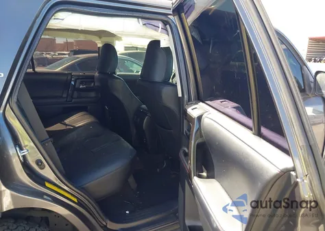 2019 Toyota 4Runner Limited/Limited Nightshade/Sr5/Sr5 Premium/Trd Off Road/Trd Off Road Premium/Trd Pro from USA, damaged, VIN JTEBU5JR6K5661797